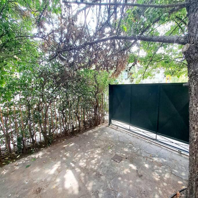 20' From The Airport,20' From The Center Of Athens Apartment Exterior photo